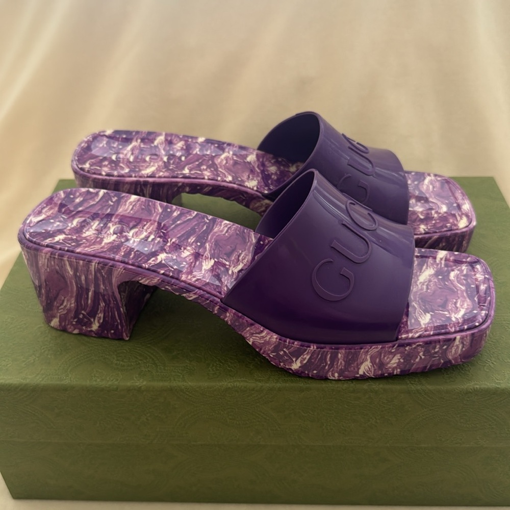 Gucci Rubber Slides - Picture 4 of 14